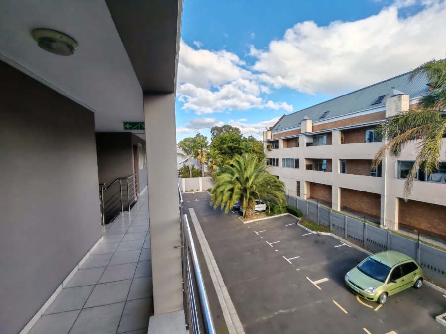 2 Bedroom Property for Sale in Durbanville Western Cape